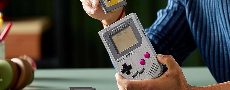 LEGO Nintendo Entertainment System in sconto su Amazon per la Festa delle Offerte Prime 1 lego game boy